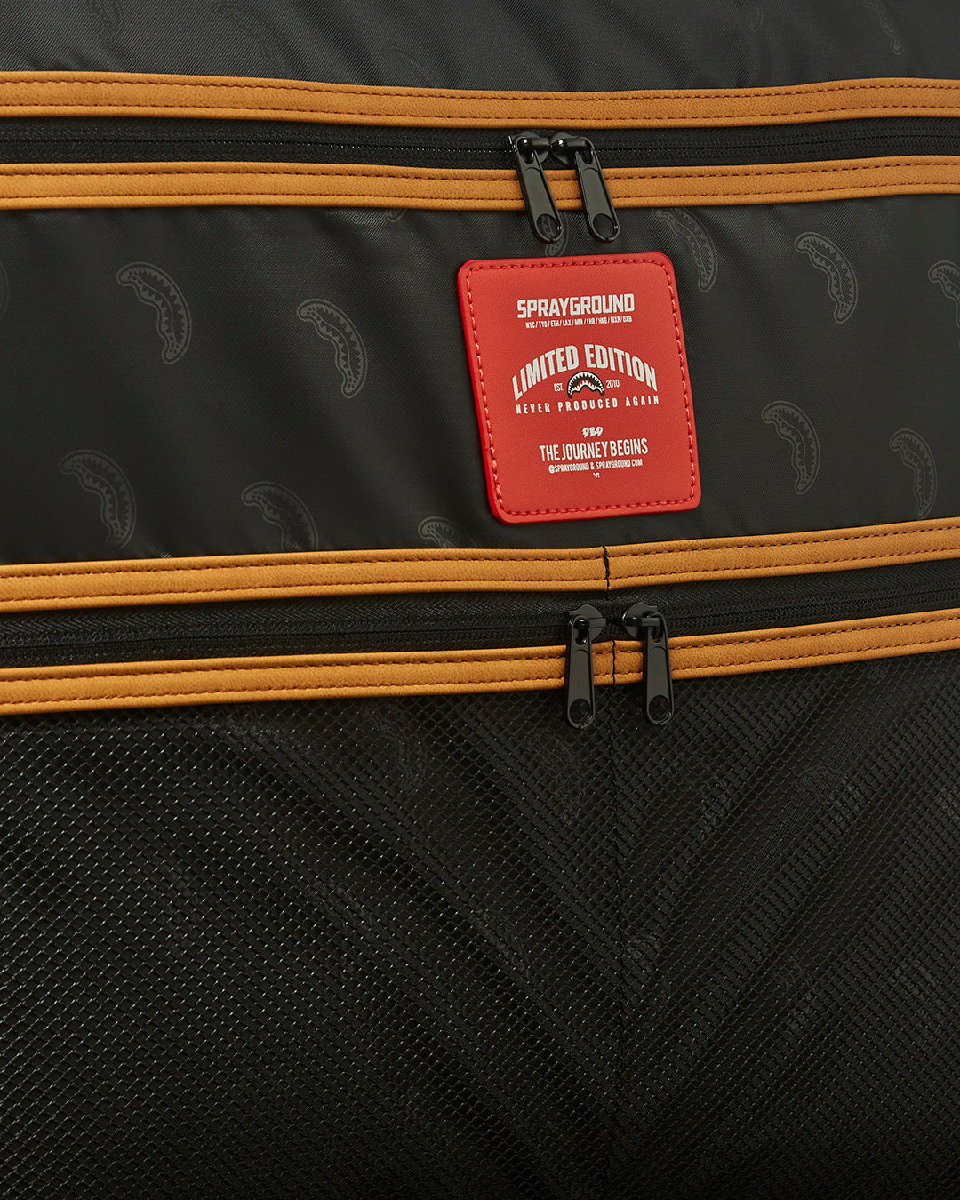 ILLUCHAINS JETSETTER CARRY-ON LUGGAGE