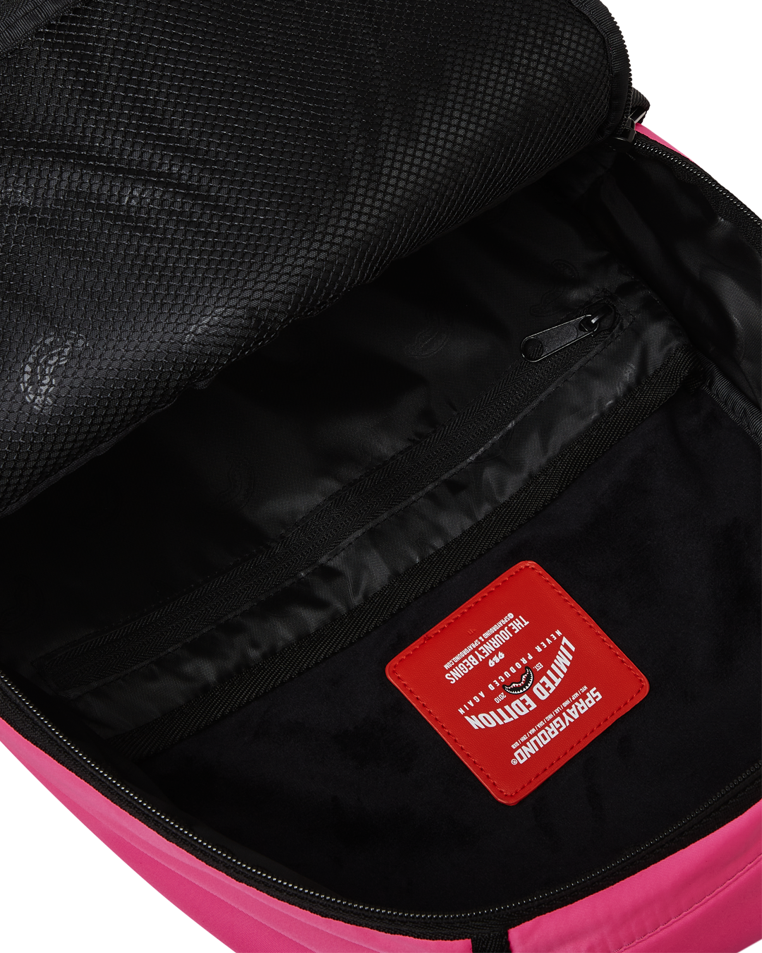 SHARK CENTRAL PULSE BACKPACK