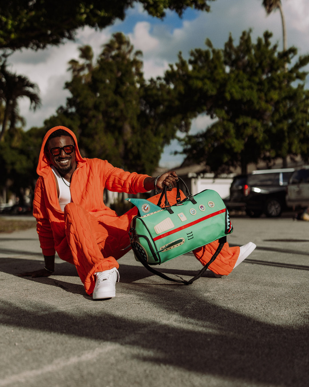 FUTURAMA PLANET EXPRESS PACK DUFFLE